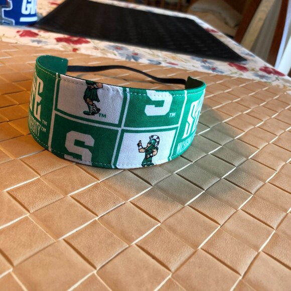 Reversible Michigan State University Headbands by Sheila Bee Designs - Picture 4 of 4